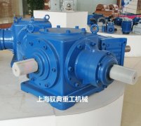 傘齒輪轉向箱漏油是什么原因？（馭典重工）
